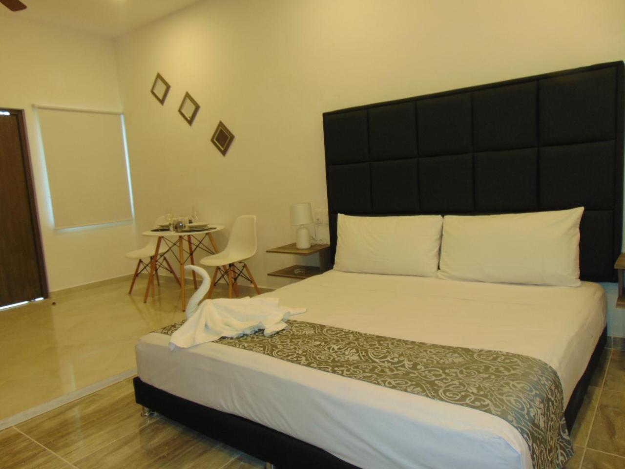 La Mar Hotel Boutique - 5Th Avenue Playa del Carmen Bagian luar foto