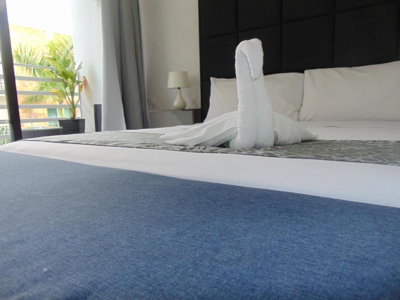 La Mar Hotel Boutique - 5Th Avenue Playa del Carmen Bagian luar foto
